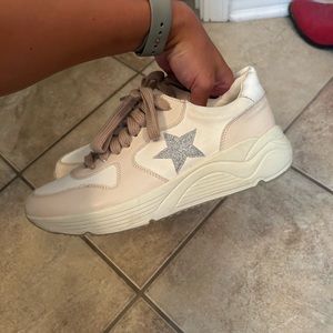 Star shoes